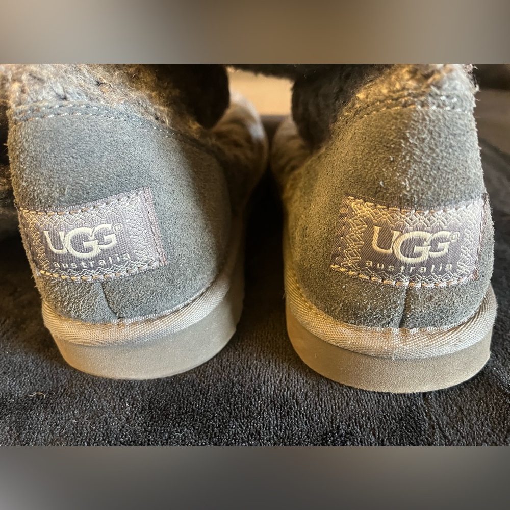 UGG Australia Lattice Cardy Boots - Picture 8 of 16